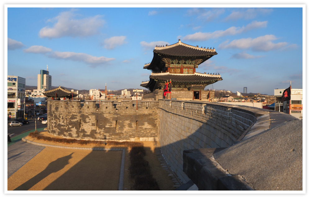 hwaseong fortress wall