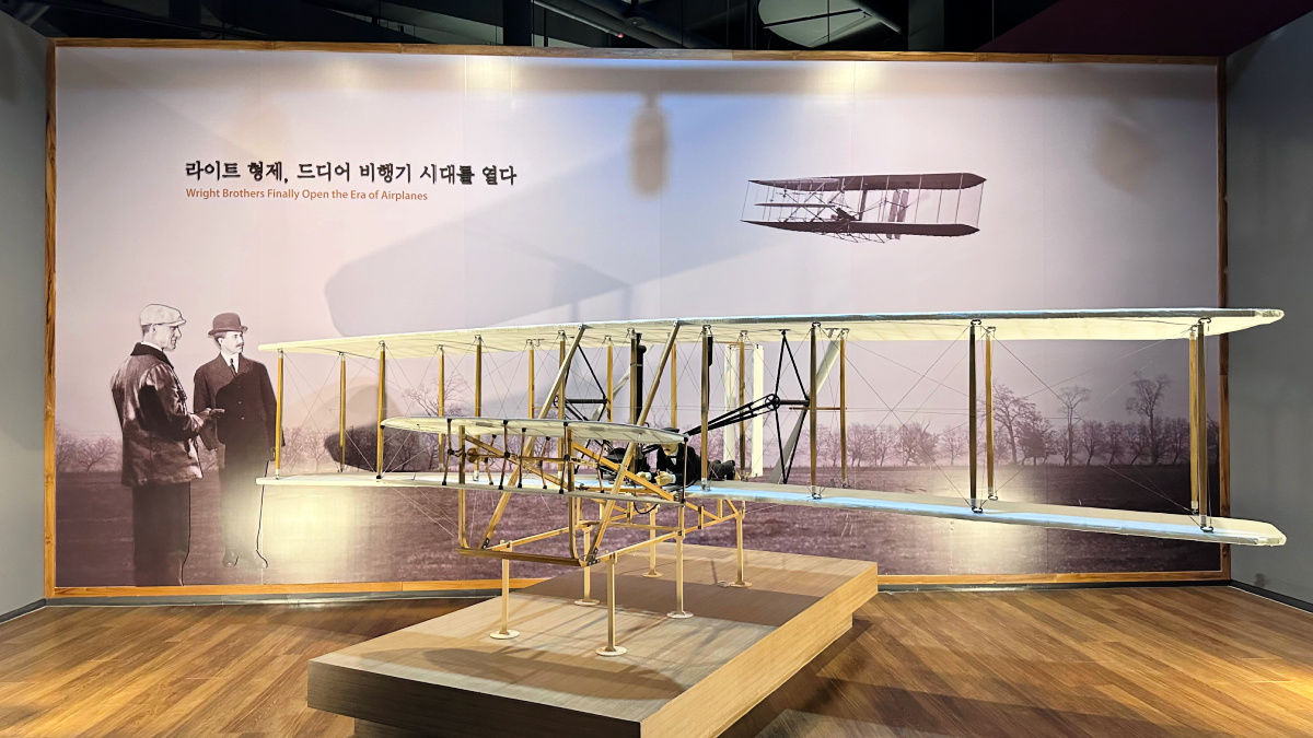 aviation-wright-brothers-airplane