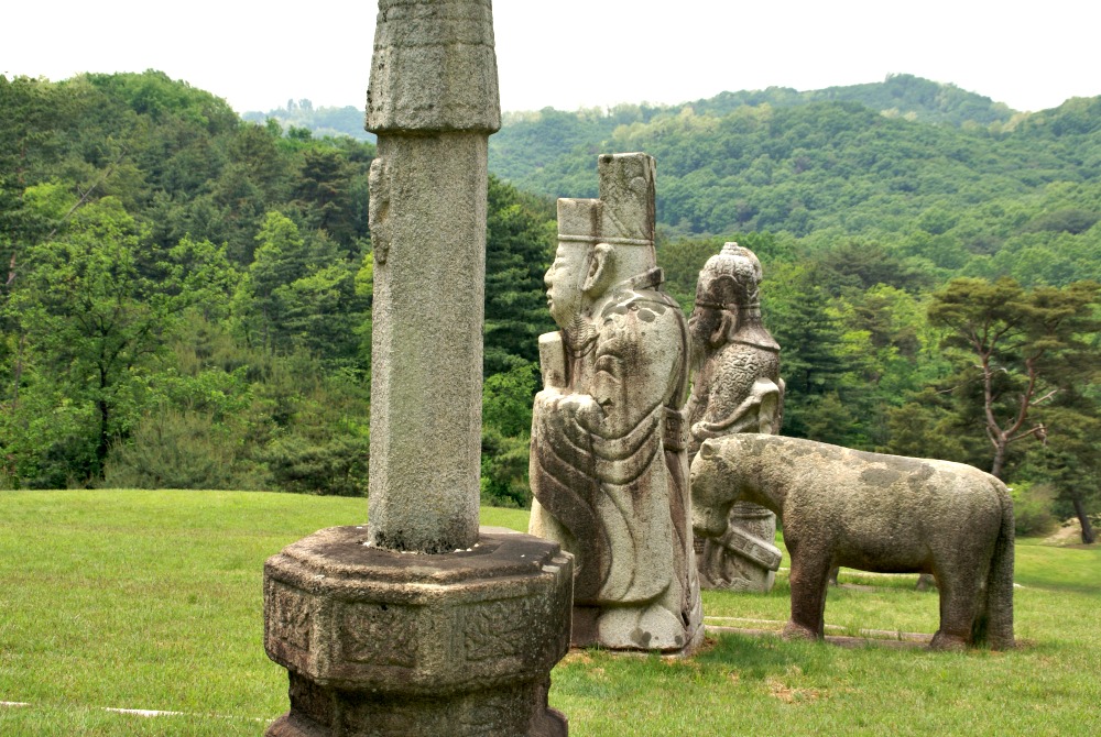 donggureung-royal-tombs