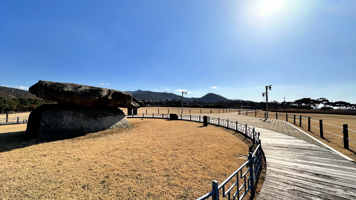 ganghwado-dolmens-bugeun-ri-dolmen-11