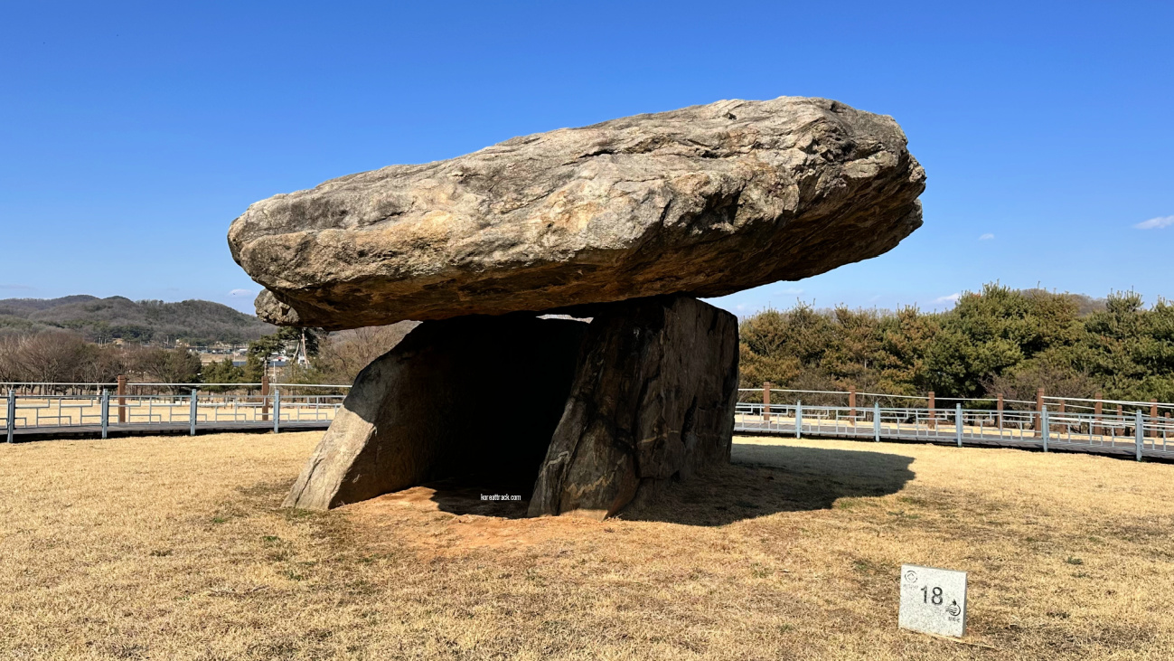 ganghwado-dolmens-bugeun-ri-dolmen-3