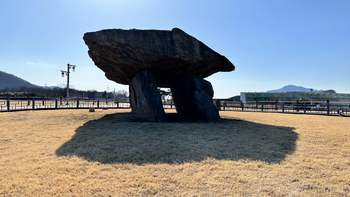 ganghwado-dolmens-bugeun-ri-dolmen-8