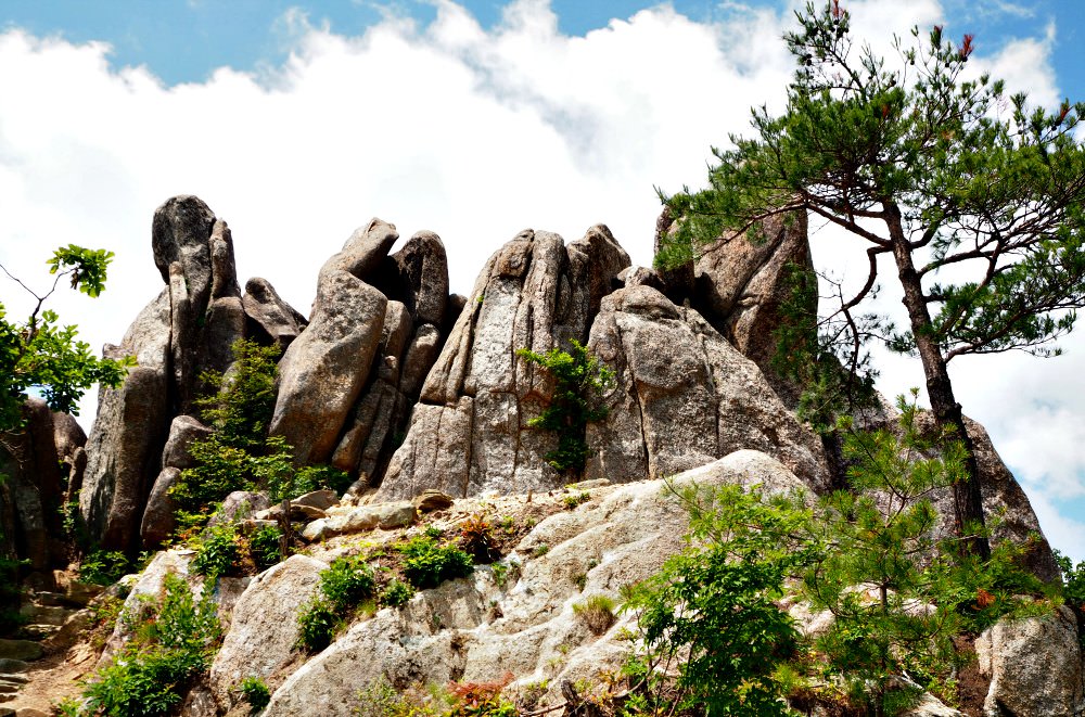 gayasan-mountain-rocks-16