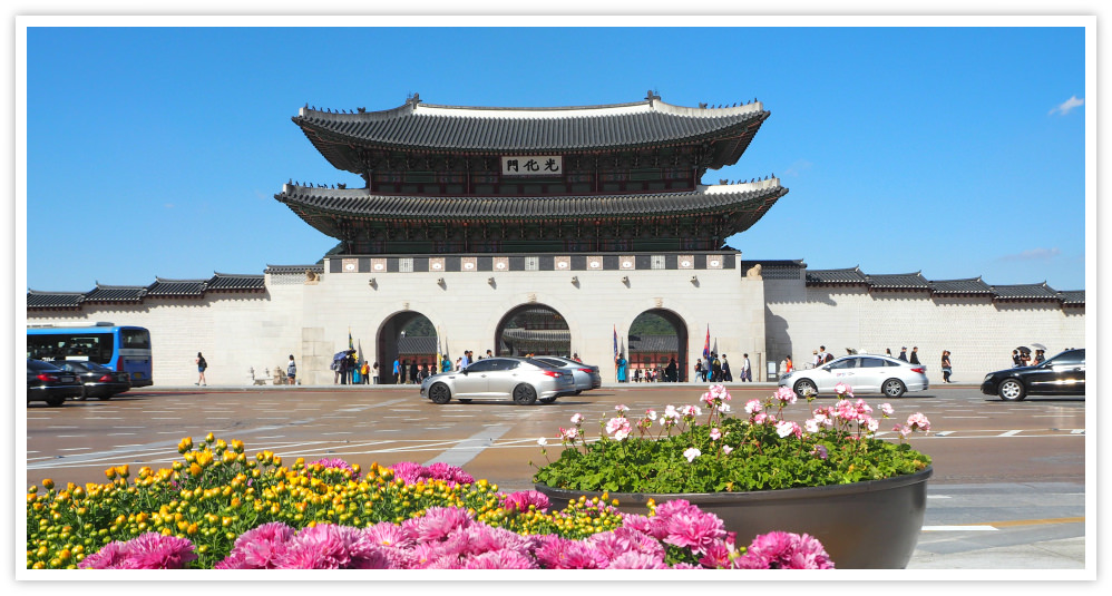 gyeongbokgung-palace-gate