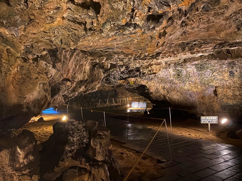 ssangyong-cave