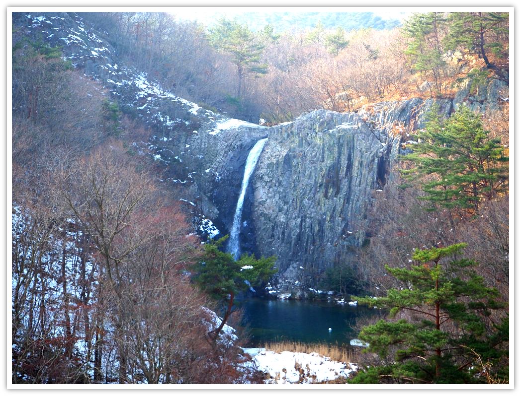 jikso-waterfall