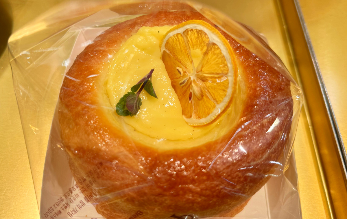 piece-montee-patisserie-tart-orange-bread