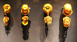 silla-kingdom-gold-earrings