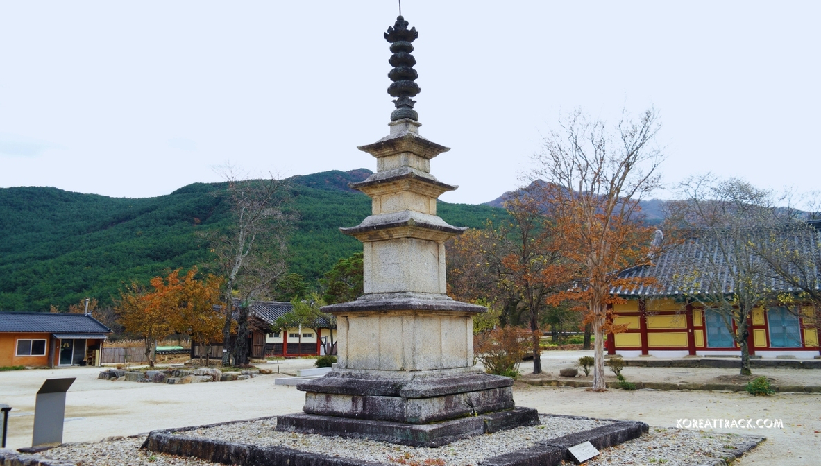 silsangsa-temple-namwon-pagoda-view