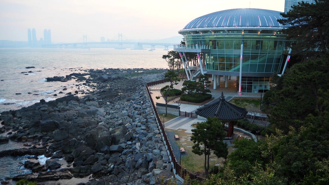 Best Busan Travel Destinations article offers amazing attractions in this popular city. The places included here are based on my personal travel experiences.