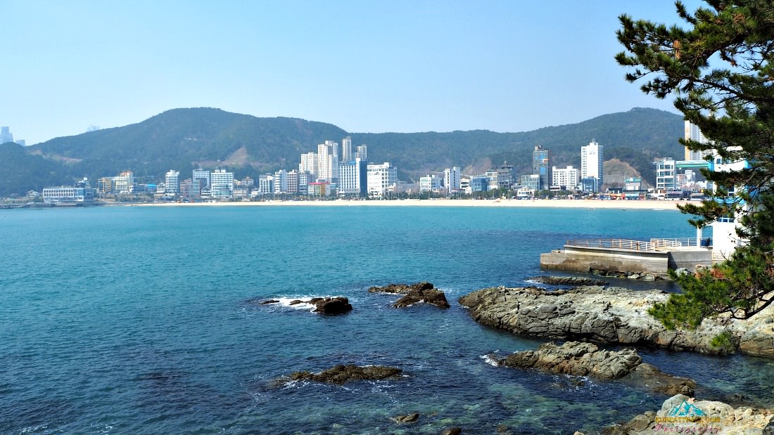 busan-jukdo-park-songjeong-beach-view