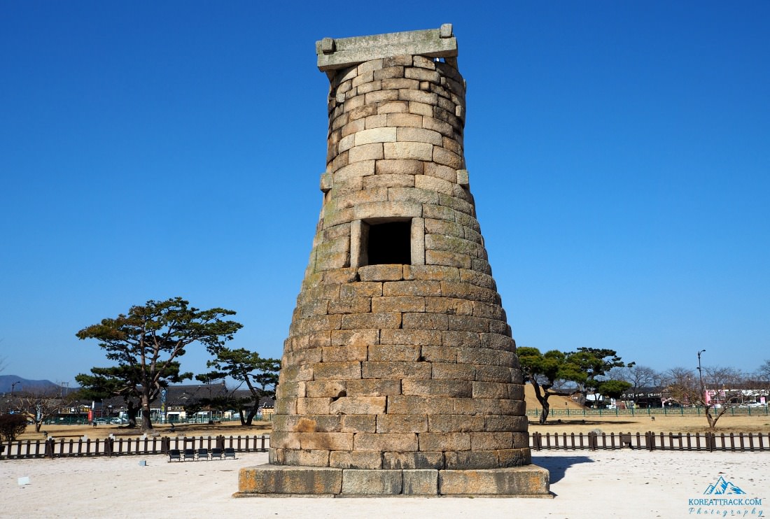 Gyeongju Travel Resources article offers you a glimpse of how the prosperous Silla Dynasty made the region known to the world. Buddha carvings, temples, tombs. 
