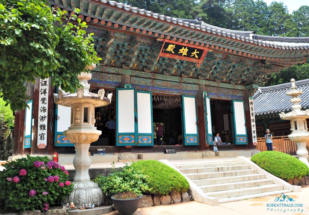 donghaksa-temple-gyeryongsan