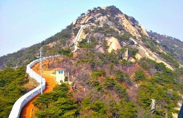 inwangsan-mountain