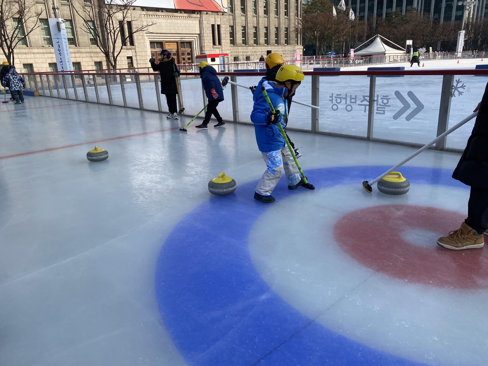 Seoul City Hall skating rink