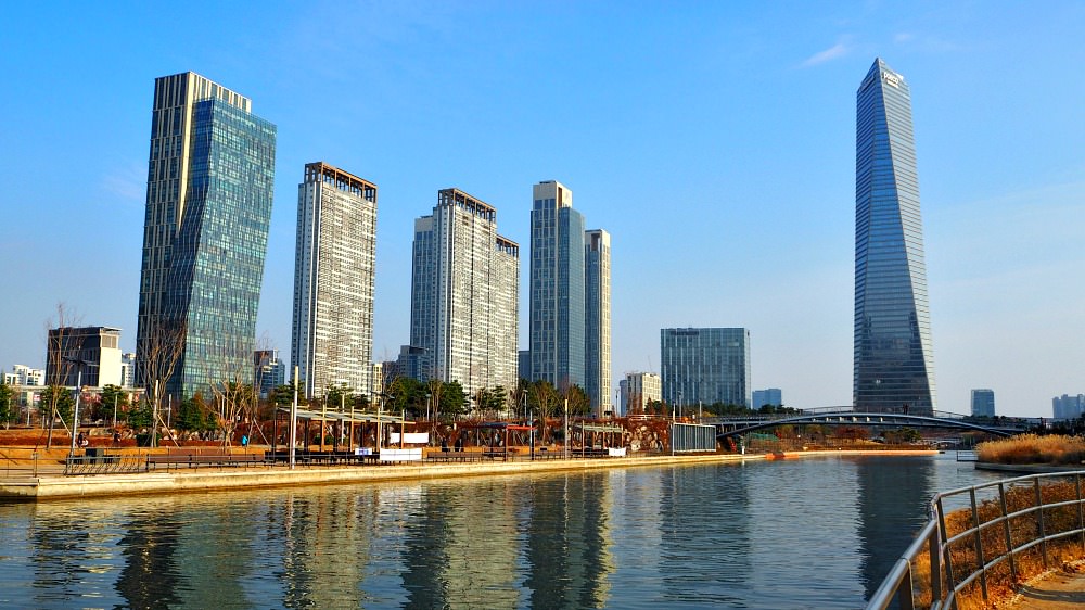 songdo-central-park-canal