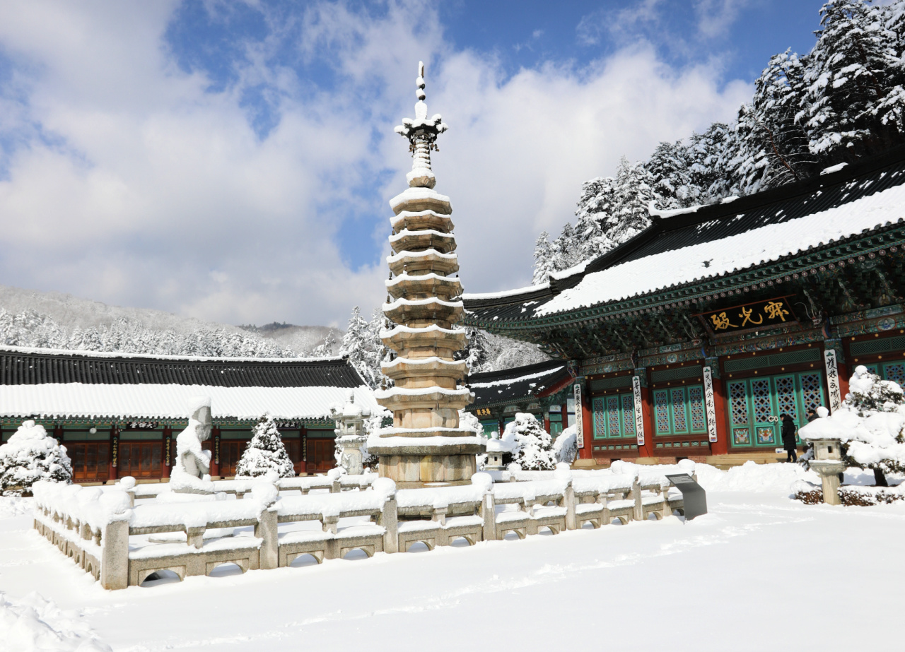 woljeongsa-temple-stone-pagoda