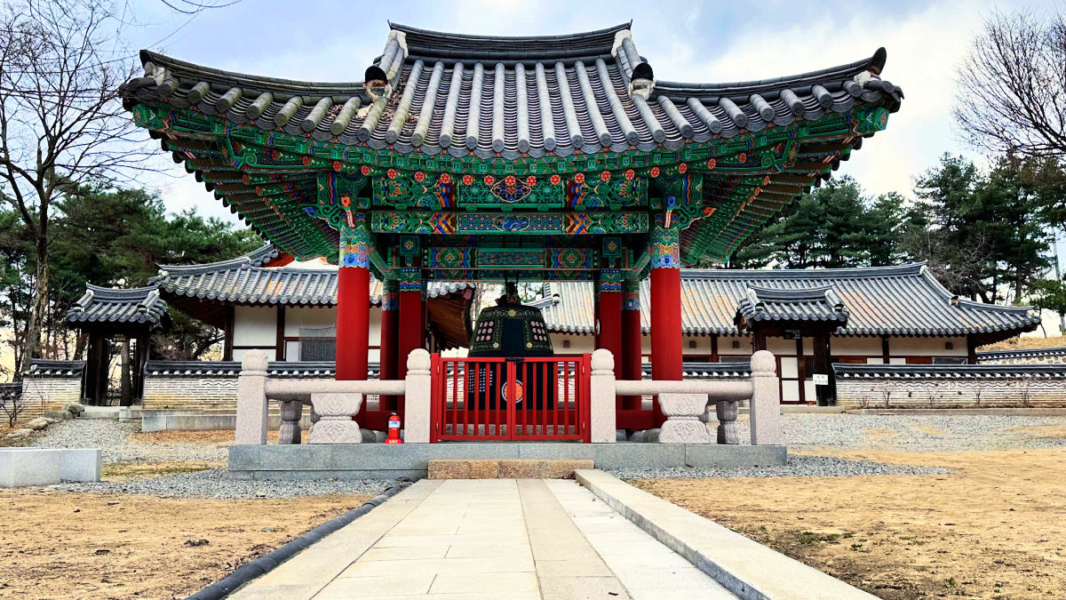 yongjusa-temple-bronze-bell-1